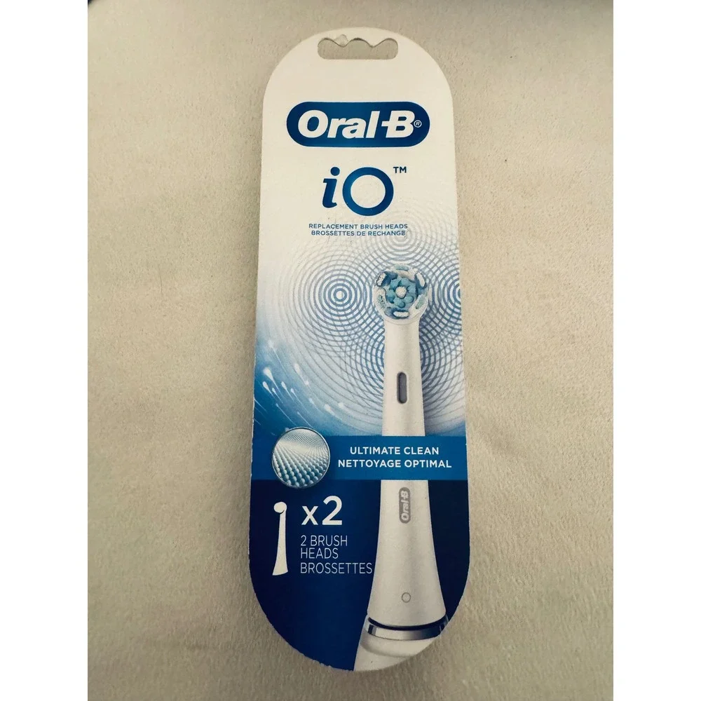 Oral-B iO Ultimate Clean Replacement Brush Heads White 2 Count 069055128619